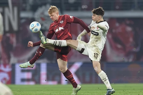 الدوري الألماني.. لايبزيج يفوز بثنائية.. والتعادل يفرض نفسه بين هولشتاين وبوخوم